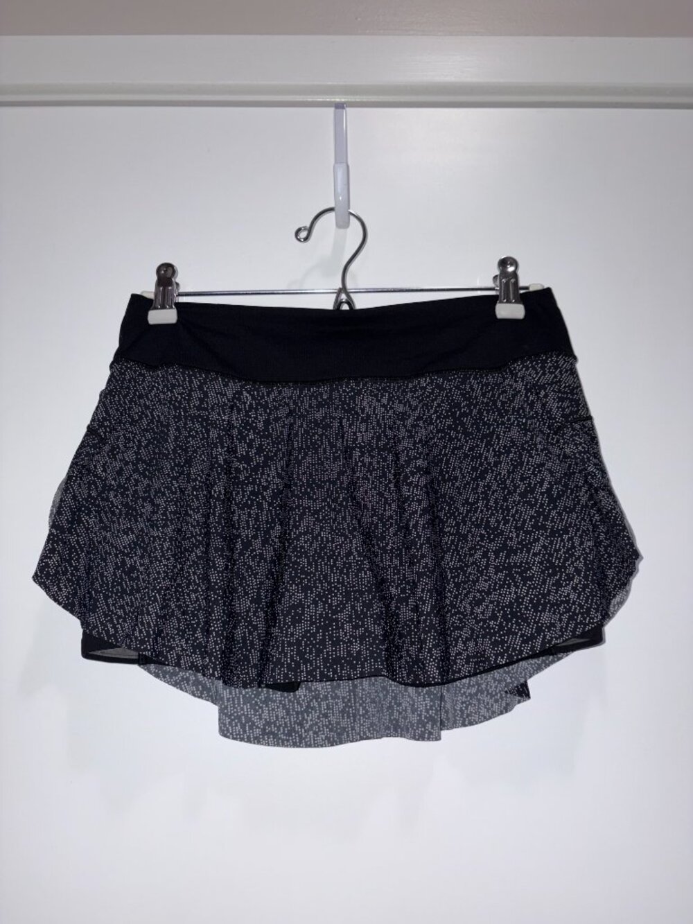 Lululemon Quick Pace Skirt 13"